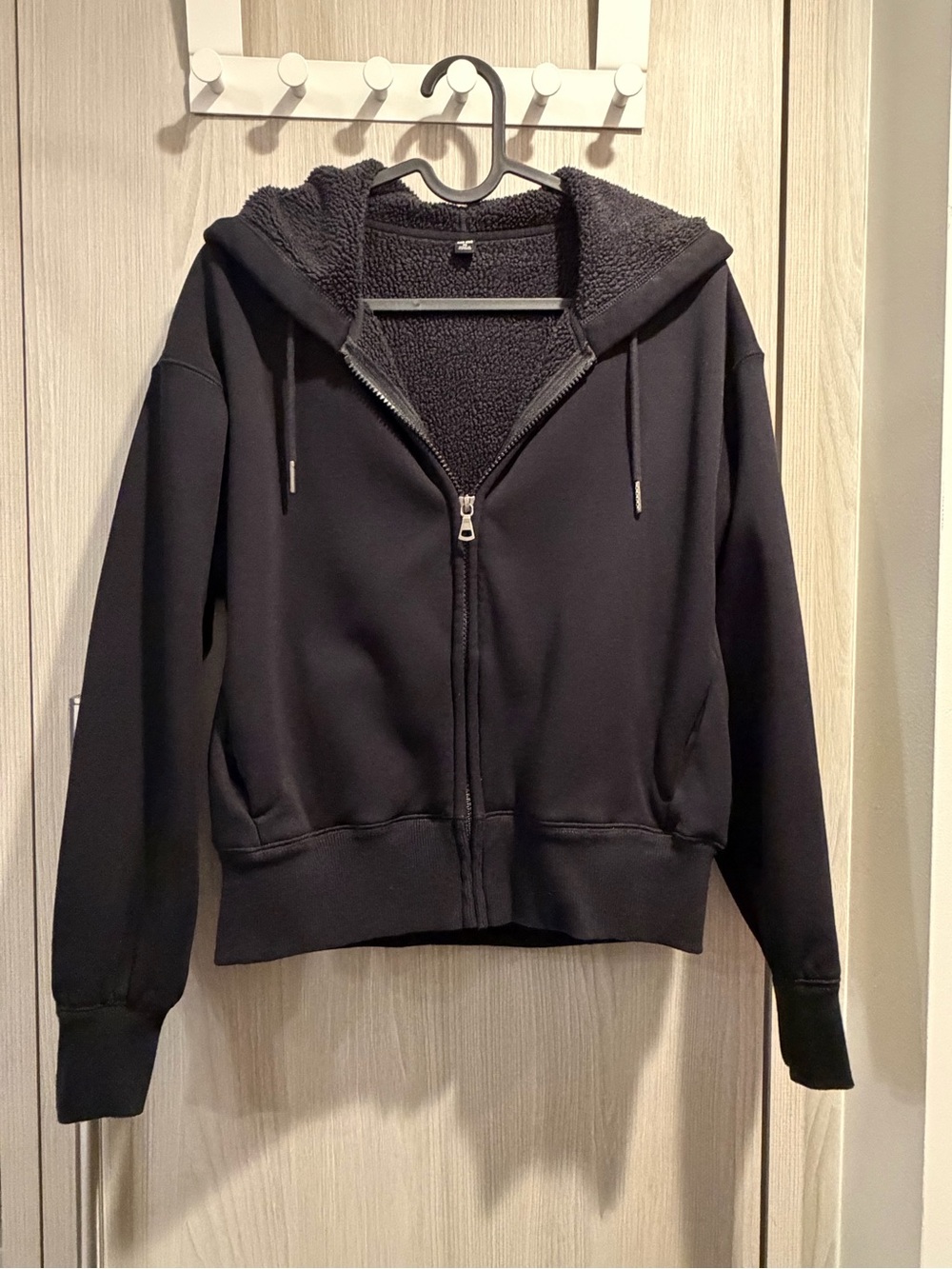 Brand New Uniqlo Black Sherpa-Lined Zip Hoodie Jacket
